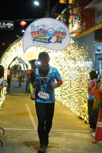 BIB: 469
                            <button type="button" onclick="openModal(21830610)" class="btn btn-primary btn-sm float-right btn-popup" data-toggle="modal" data-target=".modal-high-quality">
                        <i class="fas fa-shopping-cart"></i> Add to Cart
                    </button>
                                            <button type="button" onclick="isThisMe(21830610, true)" class="btn btn-success btn-sm float-right btn-popup btn-isme hidden" data-toggle="tooltip" data-placement="bottom" title="นี่คือรูปของคุณใช่ไหม คลิกที่นี่เพื่อเอาเข้าอัลบั้ม">
                        <i class="fas fa-plus"></i> Add to album
                    </button>
                    <button type="button" onclick="isThisMe(21830610, false)" class="btn btn-warning btn-sm float-right btn-popup btn-isnotme hidden">
                        <i class="fas fa-ban"></i> Remove from album
                    </button>